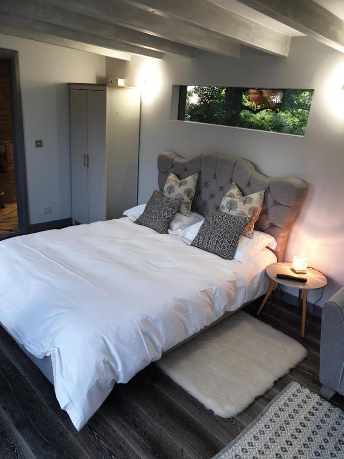 The Cozy Shed Hotel Stow-on-the-Wold Bagian luar foto